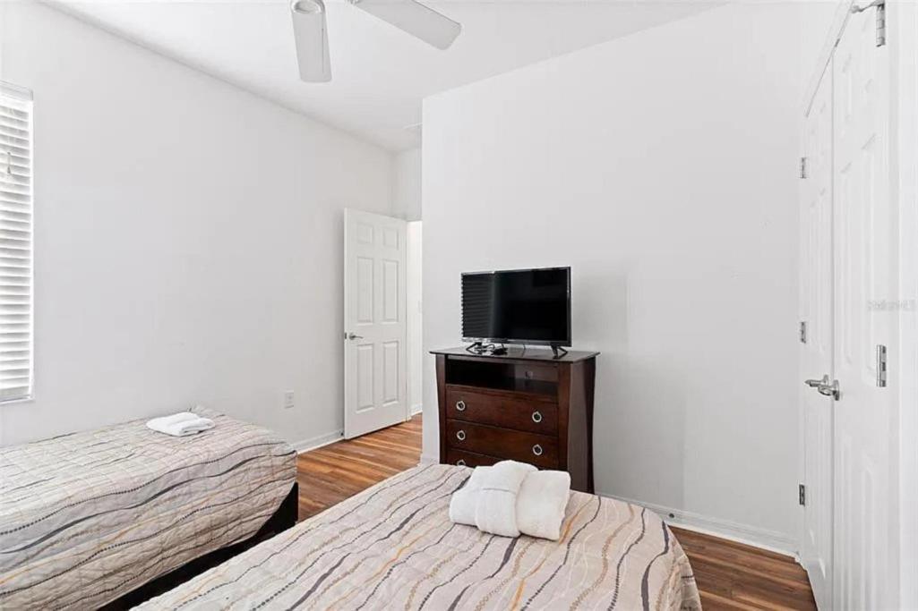 Luxurious - Near - Golf Course * Davenport