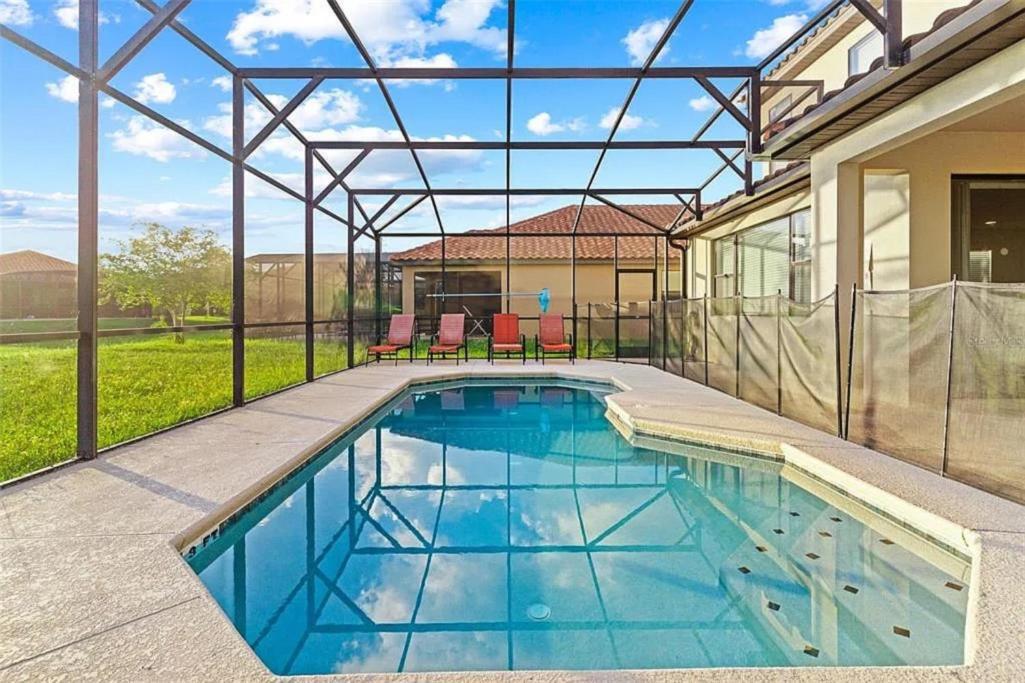 Villa Luxurious - Near - Golf Course